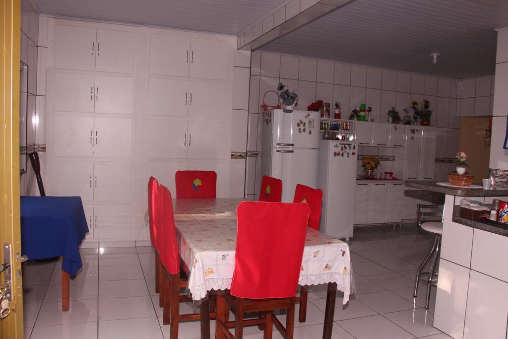 Pousada Familiar Encanto Da Chapada Carolina  Exterior photo